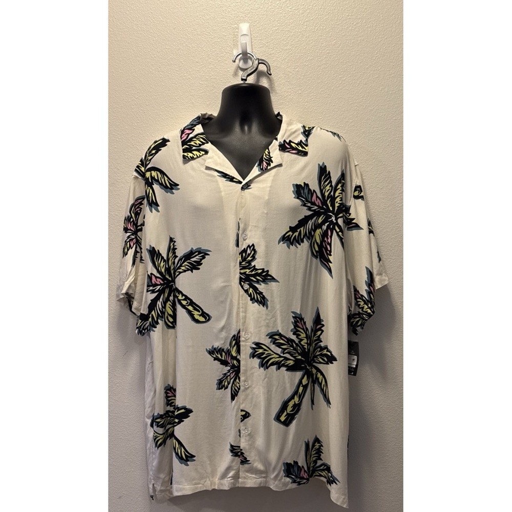 Brand‎ New No Boundaries White Hawaiian Shirt Size XXXL